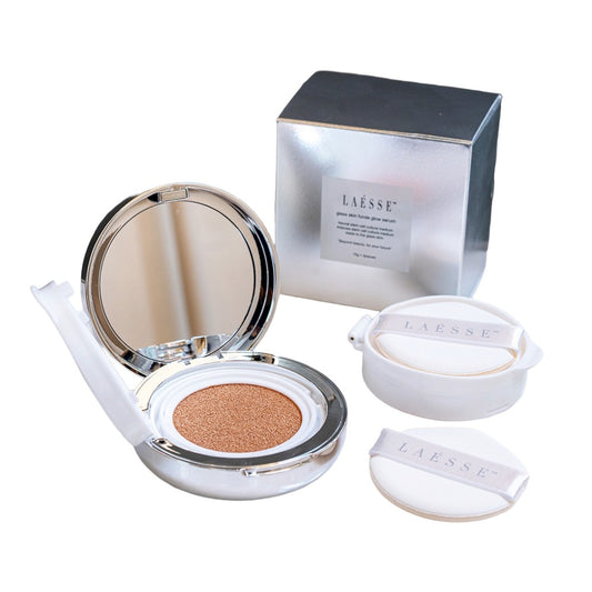 LAESSE glass skin Funde Glow Serum（ラエッセ グラススキン ファンデグロウセラム）本体15ml＋リフィル15ml＋パフ2枚